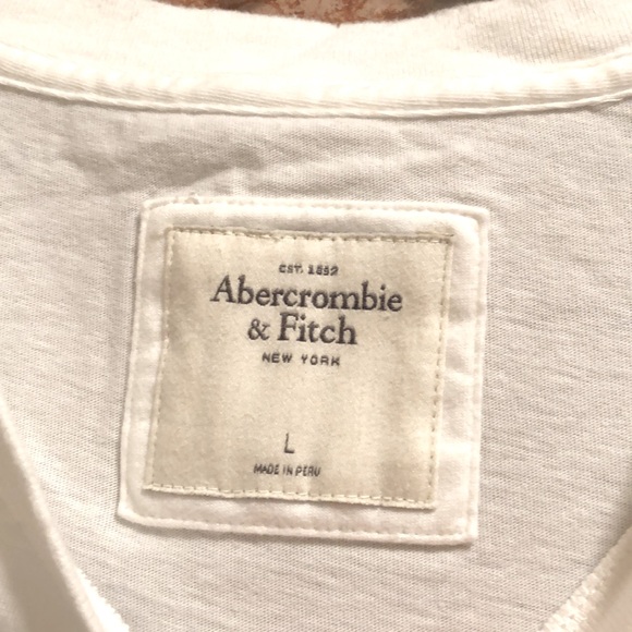 NWT HTF RARE VINTAGE Abercrombie & Fitch “Amazing Times Always Have Me” Top. - Picture 3 of 10